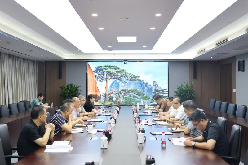 合肥市包河區(qū)區(qū)委副書記、區(qū)長李煒一行到公司調研